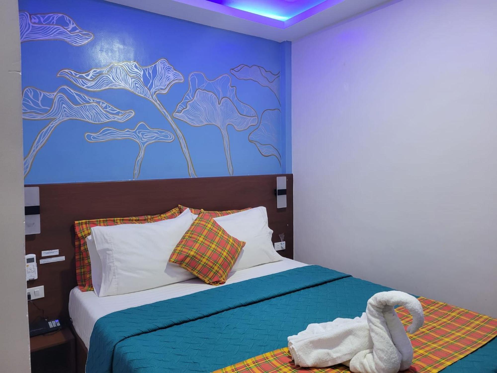 Costa Madrangca Hotel San Jose de Buenavista Luaran gambar